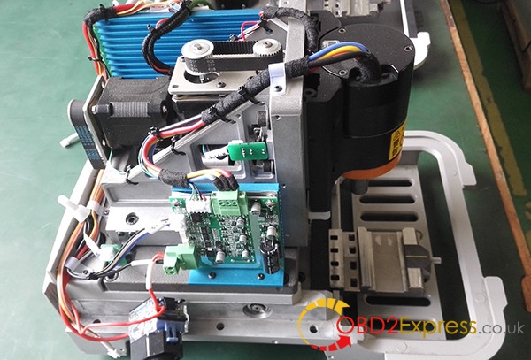 photo of machine structure 6 600x407 - iKeycutter CONDOR XC-MINI Key Cutting Machine Details Picture - iKeycutter CONDOR XC-MINI Key Cutting Machine Details Picture