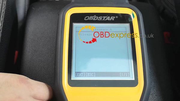 obdstar-x300m-on-2012-land-rover-discovery-4-obd-cluster-calibration-8