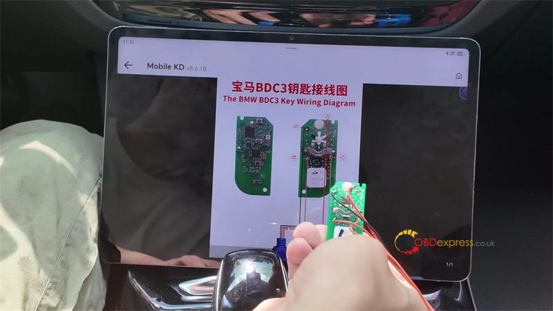 keydiy kd x4 2023 bmw x3 g chassis bdc03 add key tutorial (4)