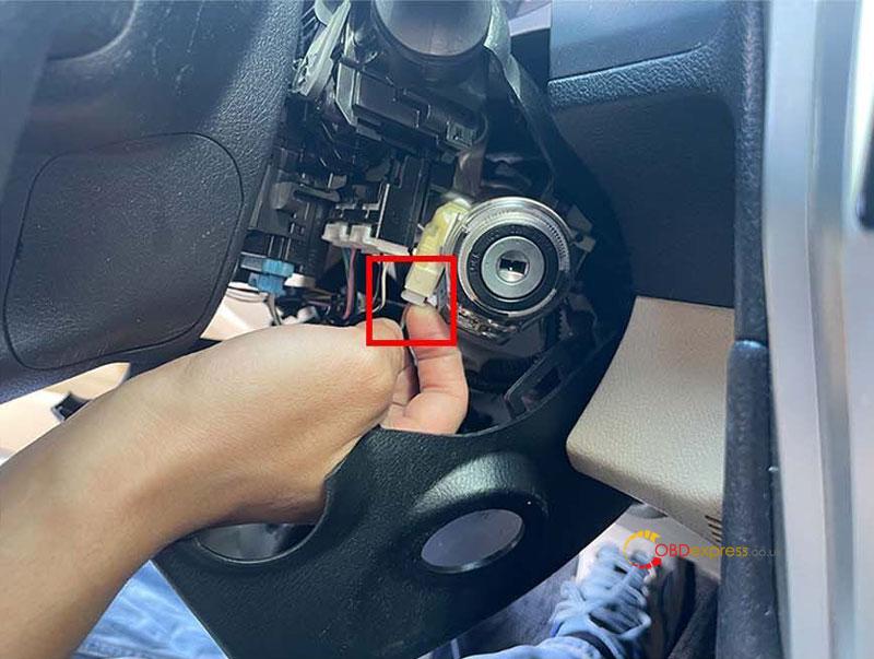 keydiy toyota mechanical 8a all keys lost step by step wiring guide (3)