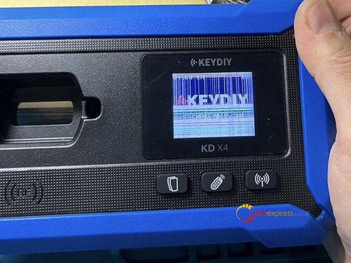 keydiy kd x4 replace damaged screen 1