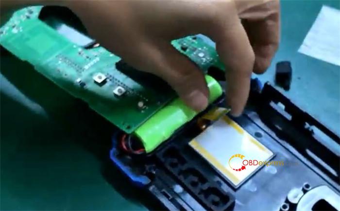 keydiy kd x4 replace damaged screen 10