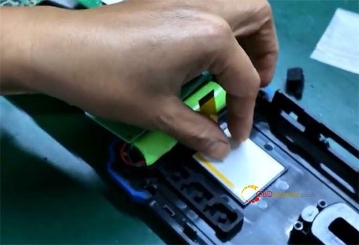keydiy kd x4 replace damaged screen 12