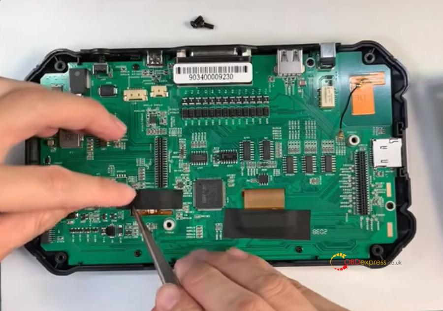 obdstar iscan replace screen and mainboard 6