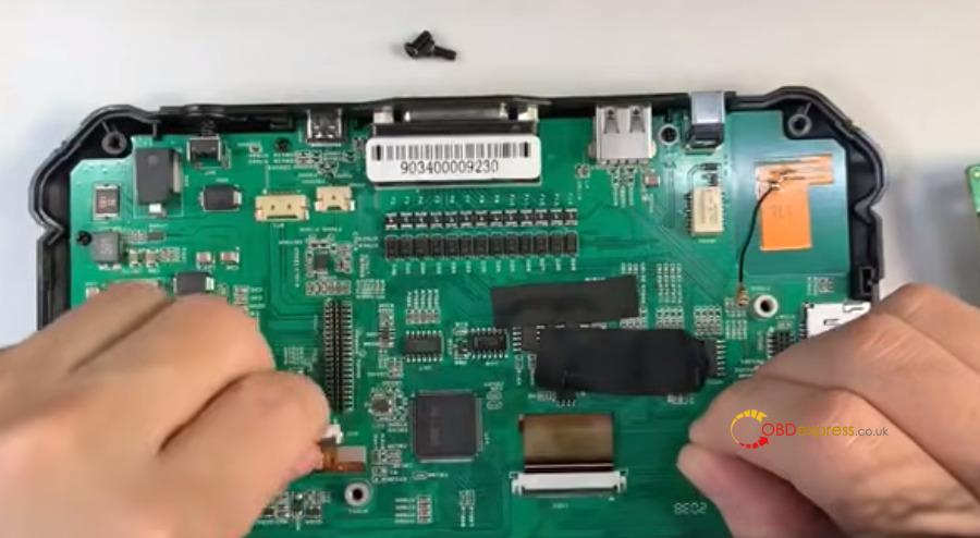 obdstar iscan replace screen and mainboard 7