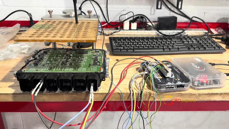 flex bmw m3 g80 ecu unlock success in glitch boot mode 1